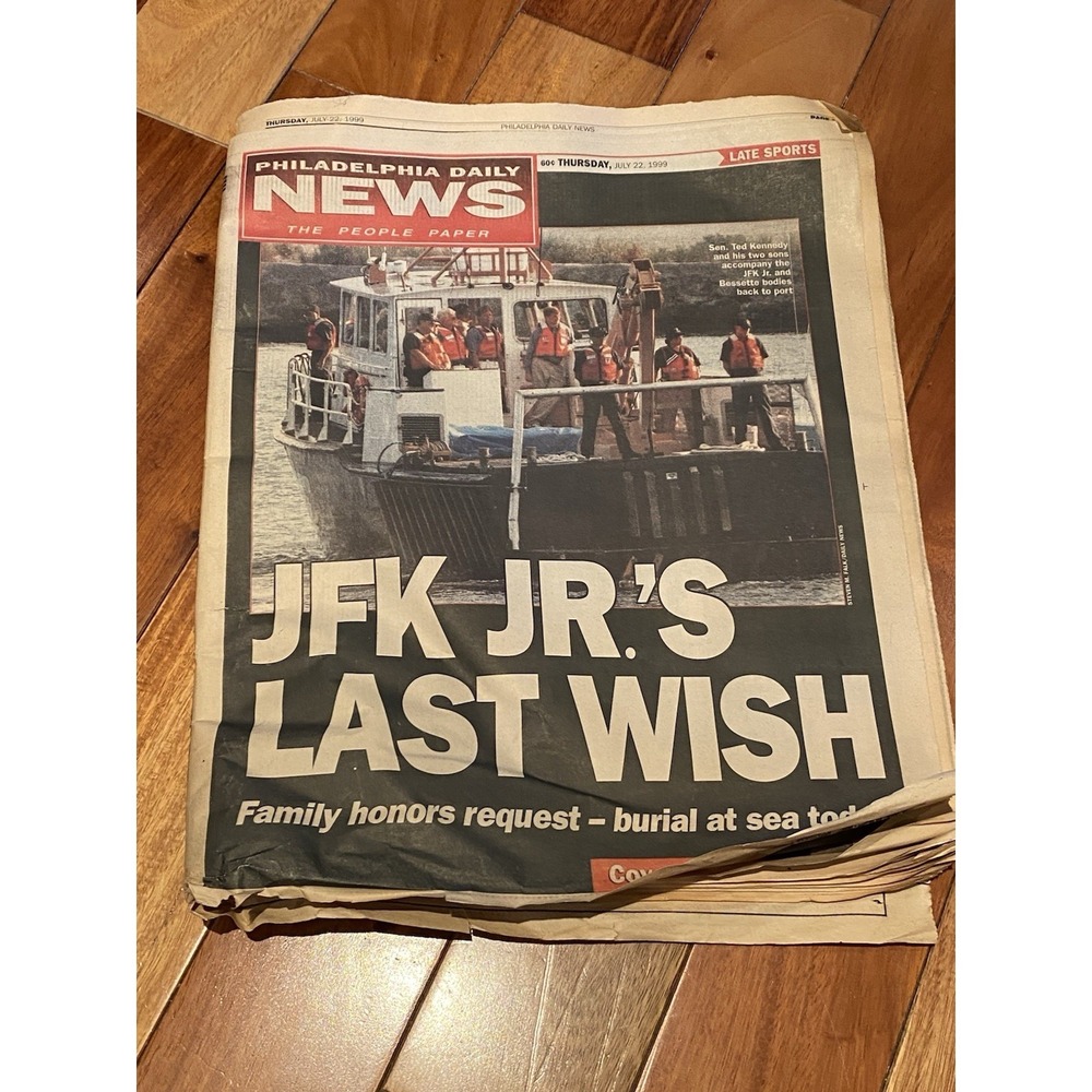 LOT of 11 John F Kennedy Jr Death Magazines Newspapers 1999 JFK Carolyn Bessette - Picture 13 of 13